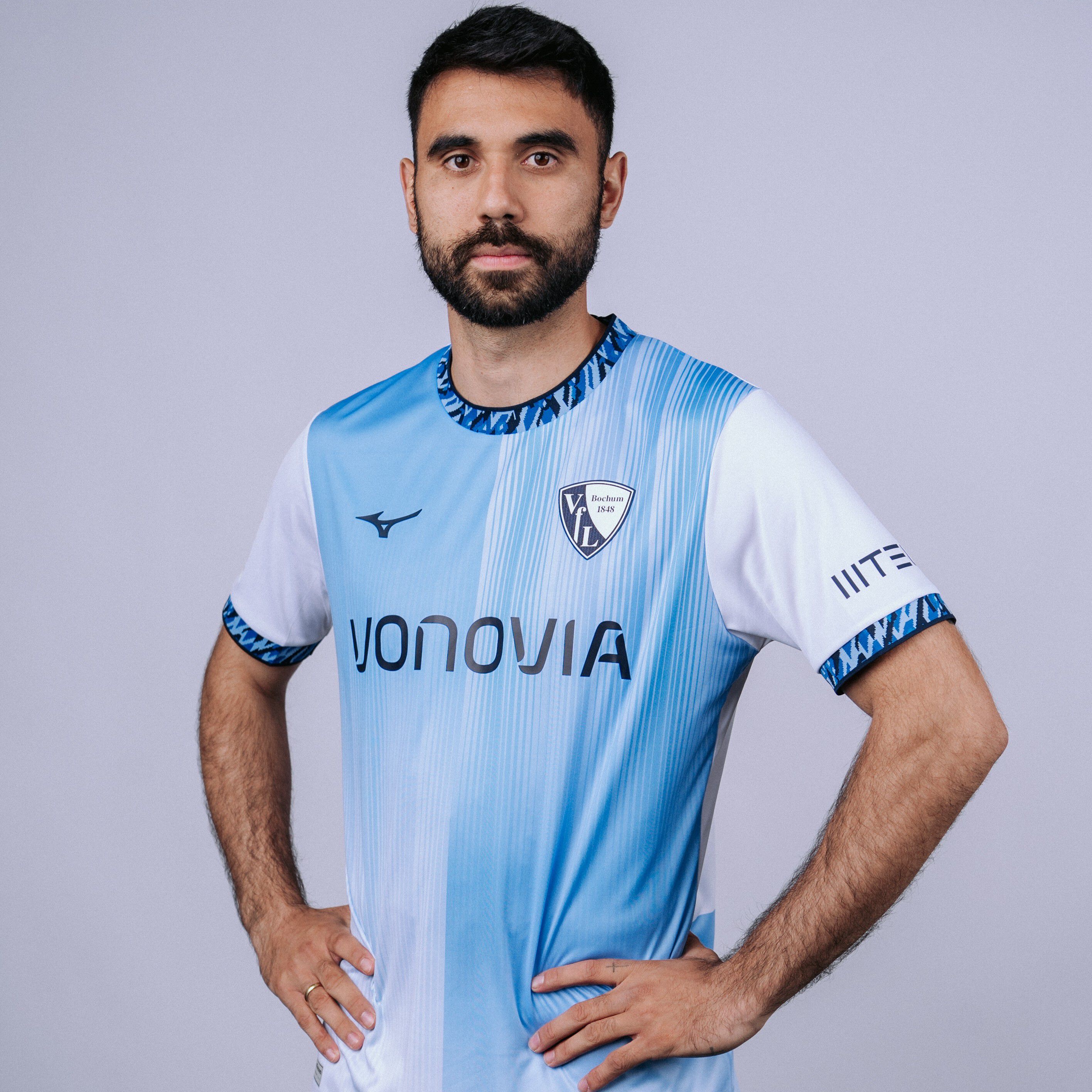 Away Jersey VfL Bochum 26/27 - White - Football T-Shirts | Mizuno UK
